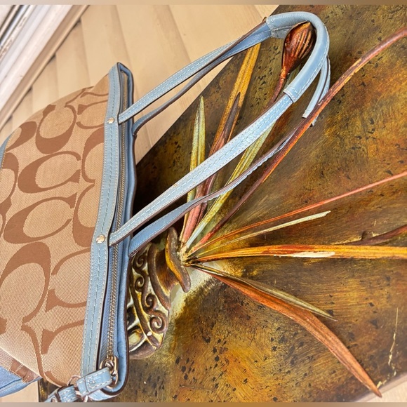 Coach Signature Stripe Tote Bag - Picture 3 of 9